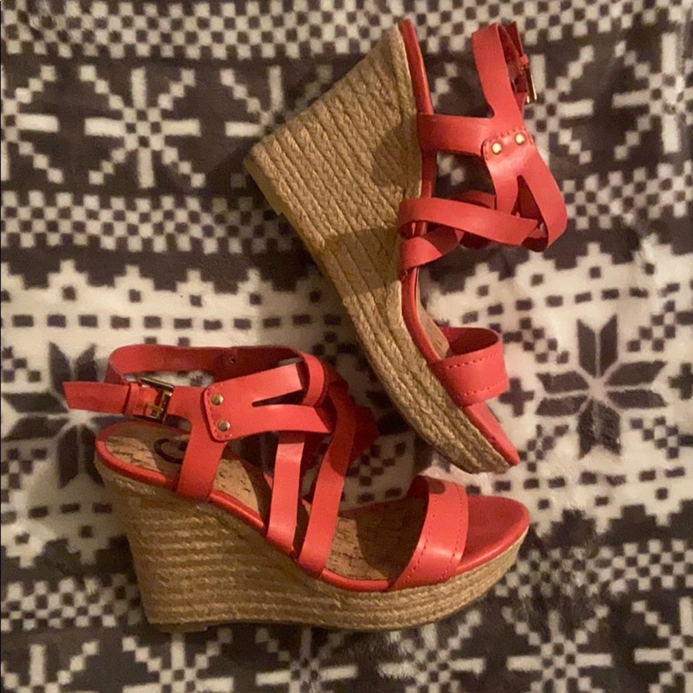 Pink strappy wedges - Picture 2 of 4